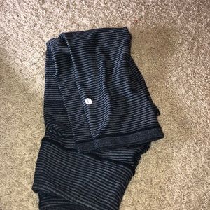 Gray Quater Length Reversible Lululemon Leggings